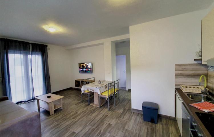 Apartmani Kurjakovic - 푸나트 외부 사진