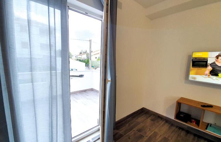Apartmani Kurjakovic - 푸나트 외부 사진