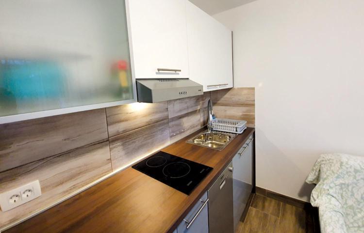 Apartmani Kurjakovic - 푸나트 외부 사진