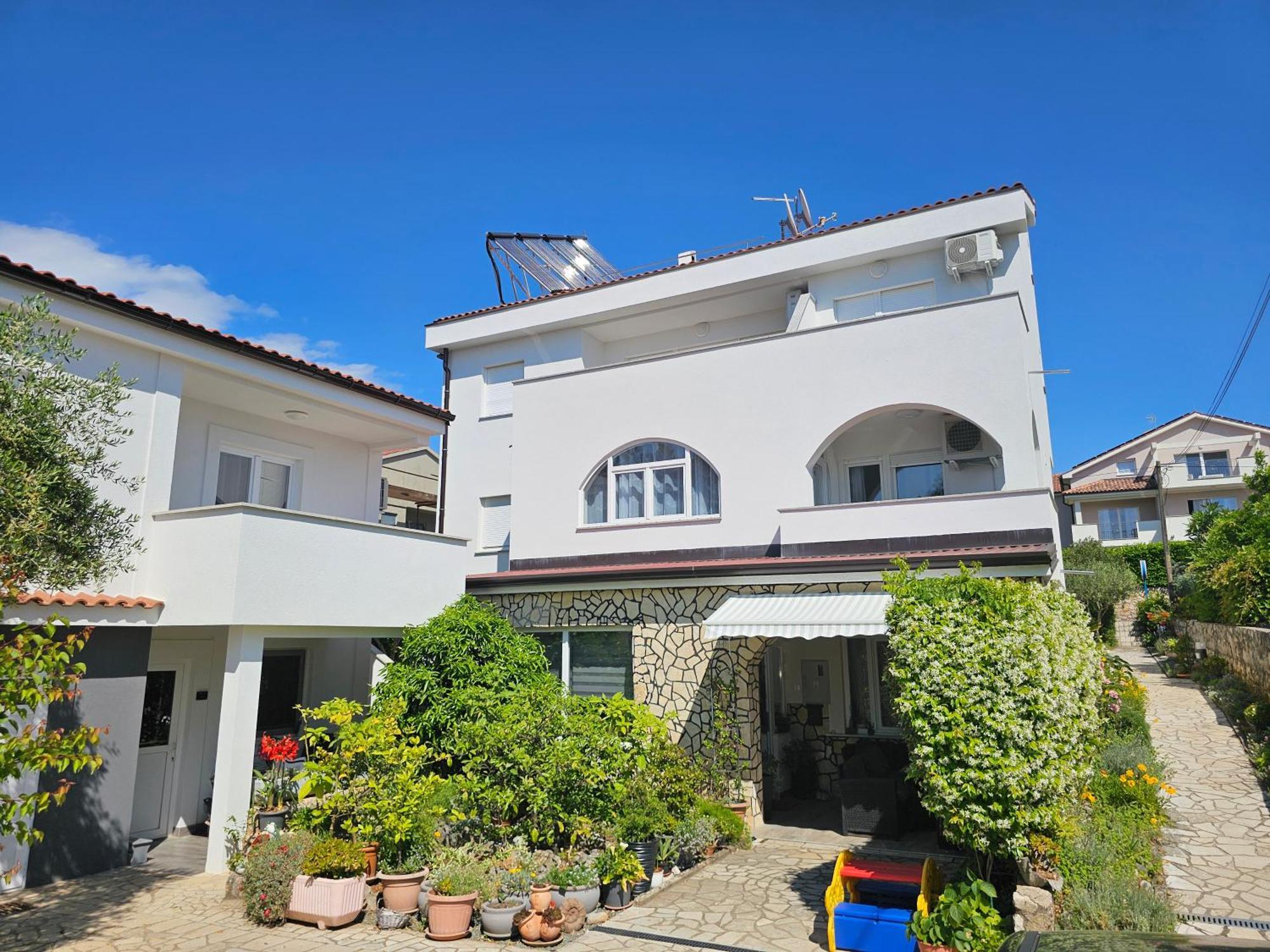 Apartmani Kurjakovic - 푸나트 외부 사진